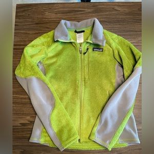 Women’s full zip size small fleece